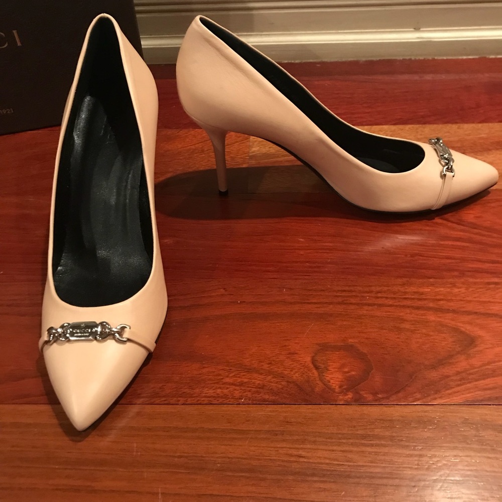 Gucci heals - Picture 5 of 7
